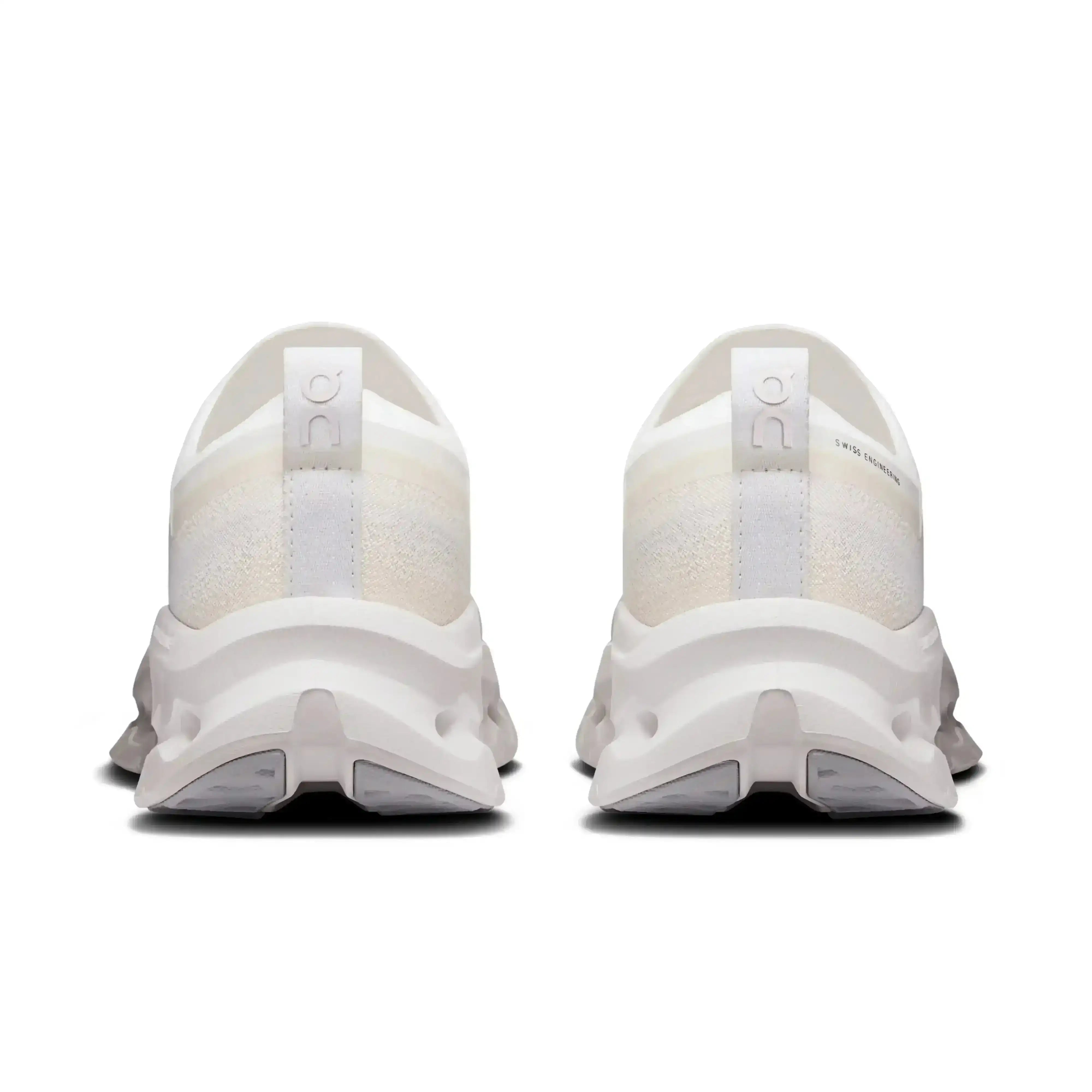 On Cloudtilt Moon 2026 – Lightweight Performance Sneaker