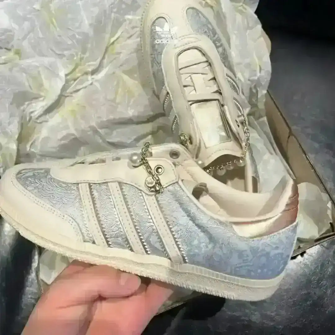 Adidas Samba x Disney "101 Dalmatians" (Harry)