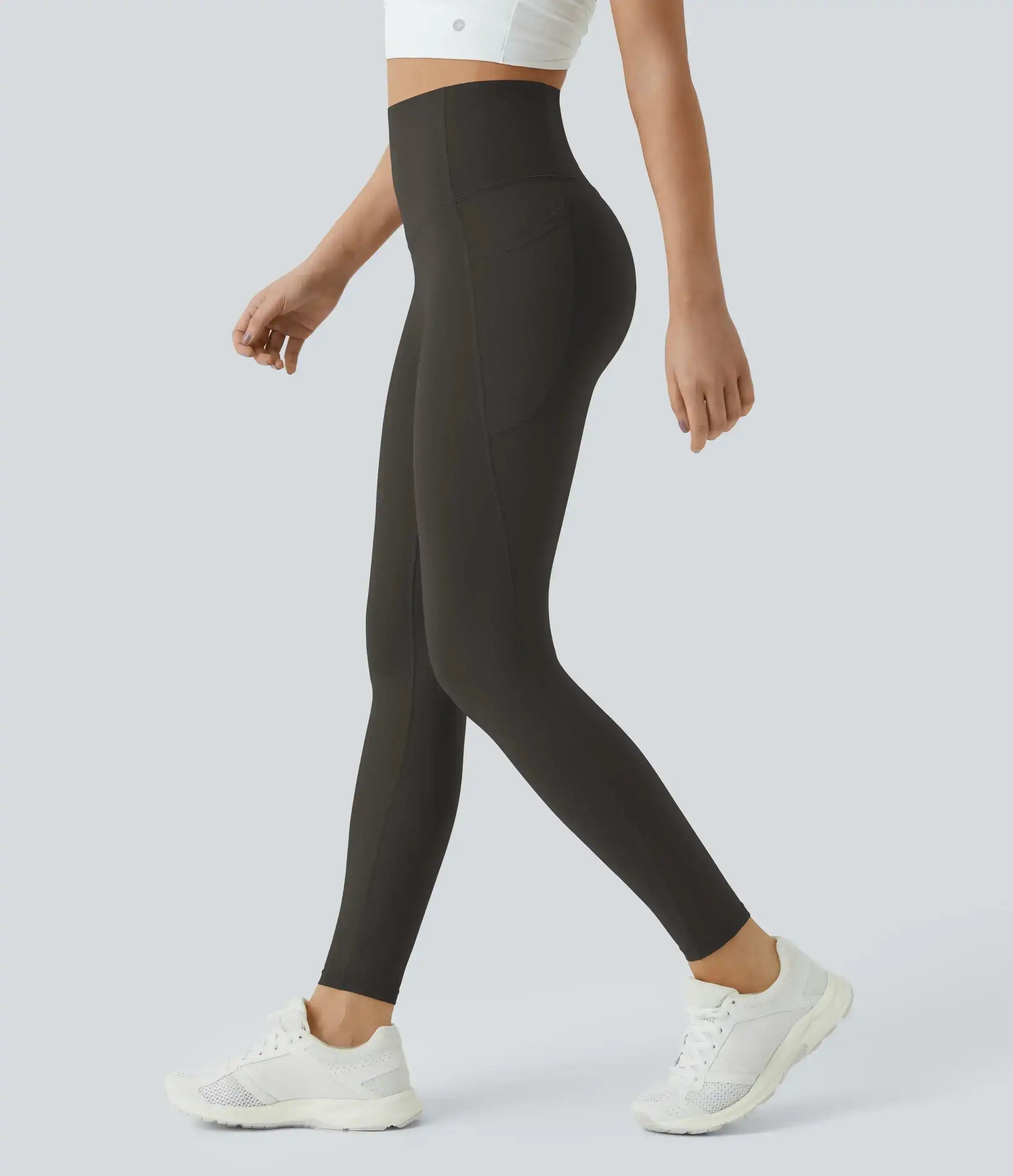 Halara Ultra-Hold High Waist Pocket Legging — Sculpted Support with Everyday Comfort