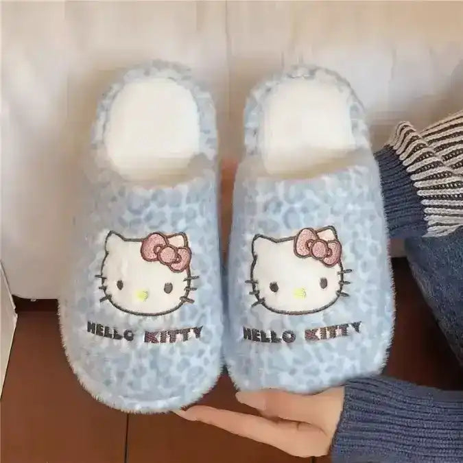 Hello Kitty Women’s Fuzzy Thermal Slippers