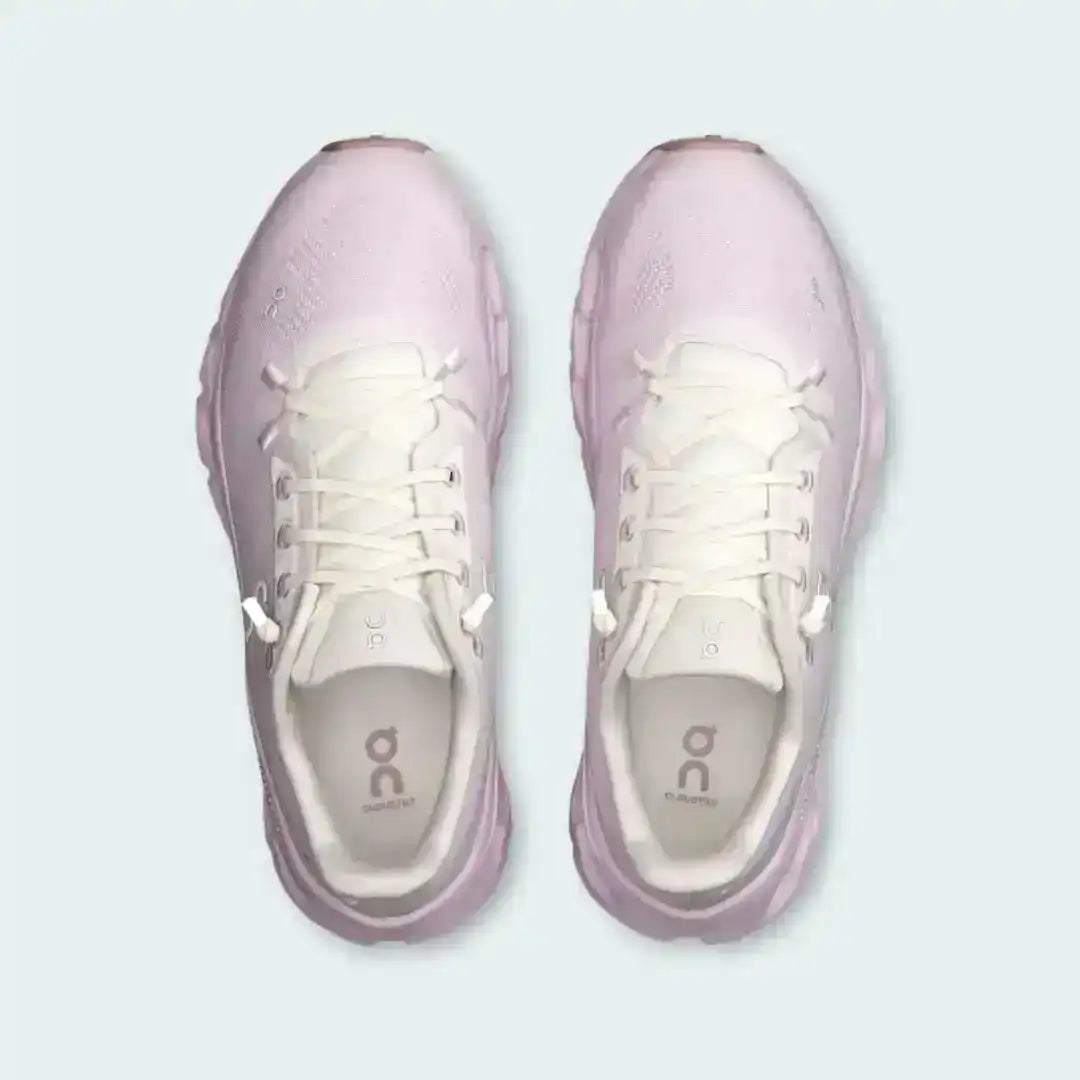 On Cloudtilt – Performance Comfort & Modern Design