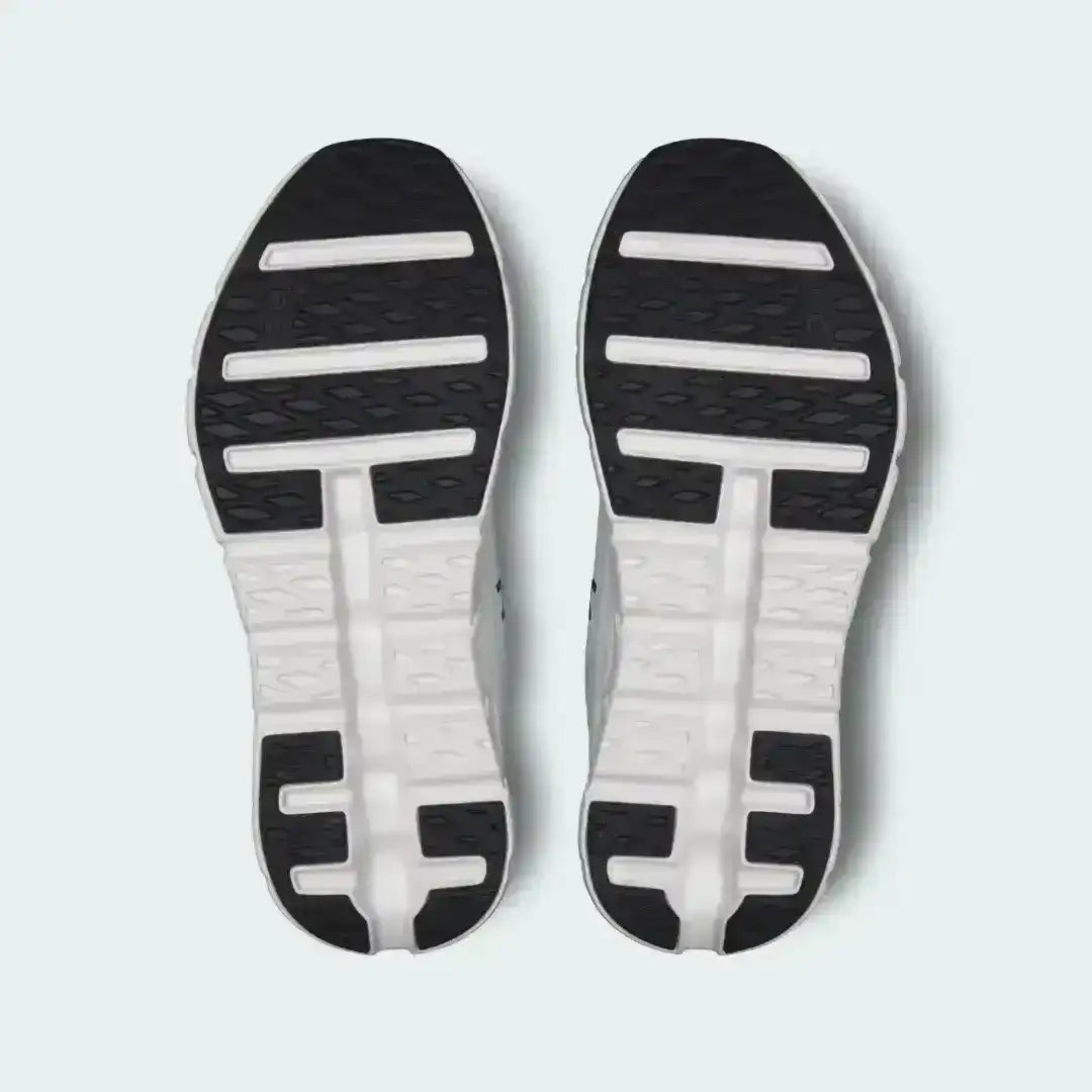 On Cloudtilt – Performance Comfort & Modern Design